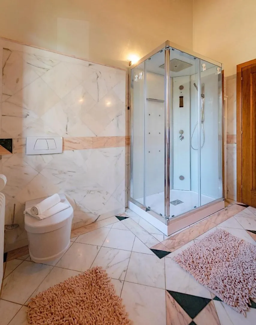 Apartment Garda Sole 3 Hotel Padenghe sul Garda Italy