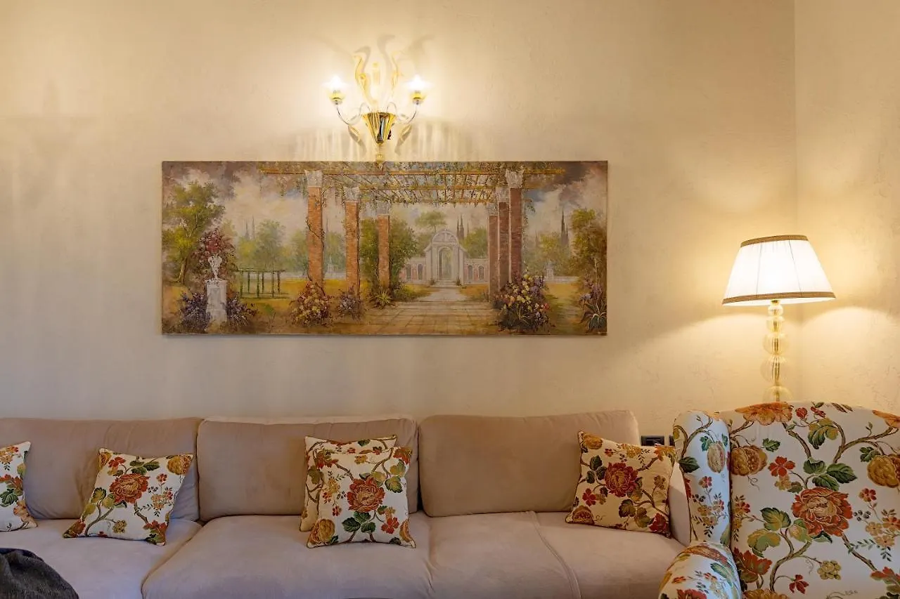 Garda Sole 3 Hotel Padenghe sul Garda Italy