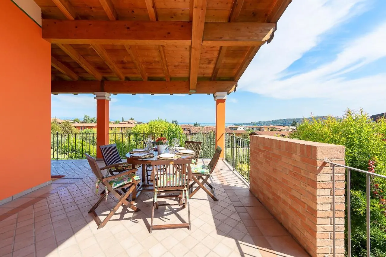 Apartment Garda Sole 3 Hotel Padenghe sul Garda Italy